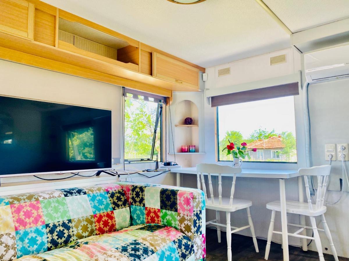 Caravans 10 Min To Tsonevo Lake & 35 Min To Black Sea المظهر الخارجي الصورة
