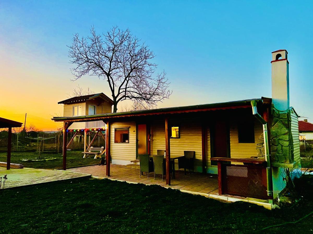 Caravans 10 Min To Tsonevo Lake & 35 Min To Black Sea المظهر الخارجي الصورة