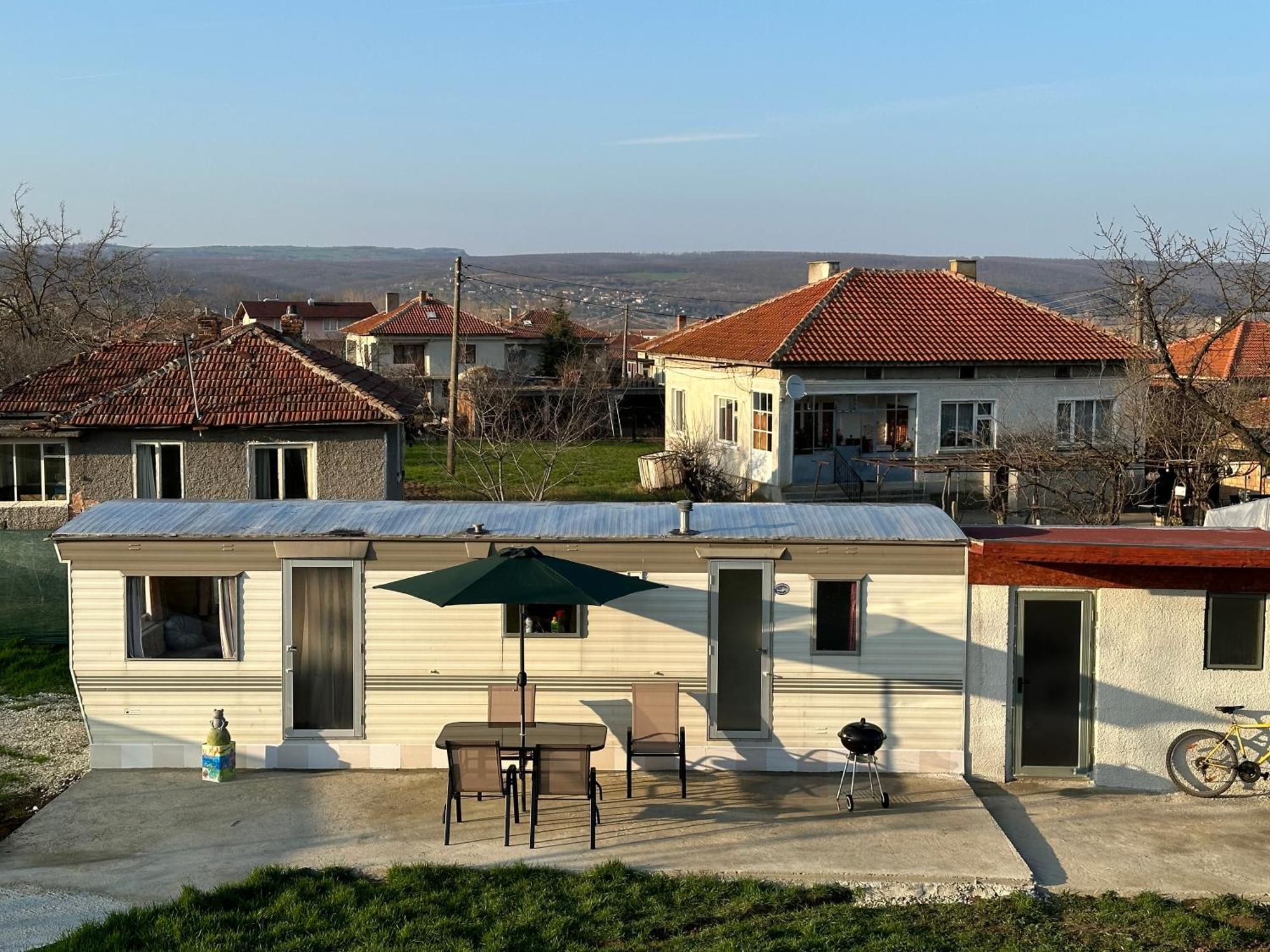 Caravans 10 Min To Tsonevo Lake & 35 Min To Black Sea الغرفة الصورة